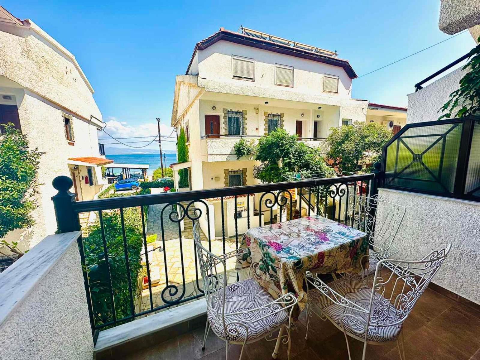 Argo Apartments Nea Poteidaia Bilik gambar