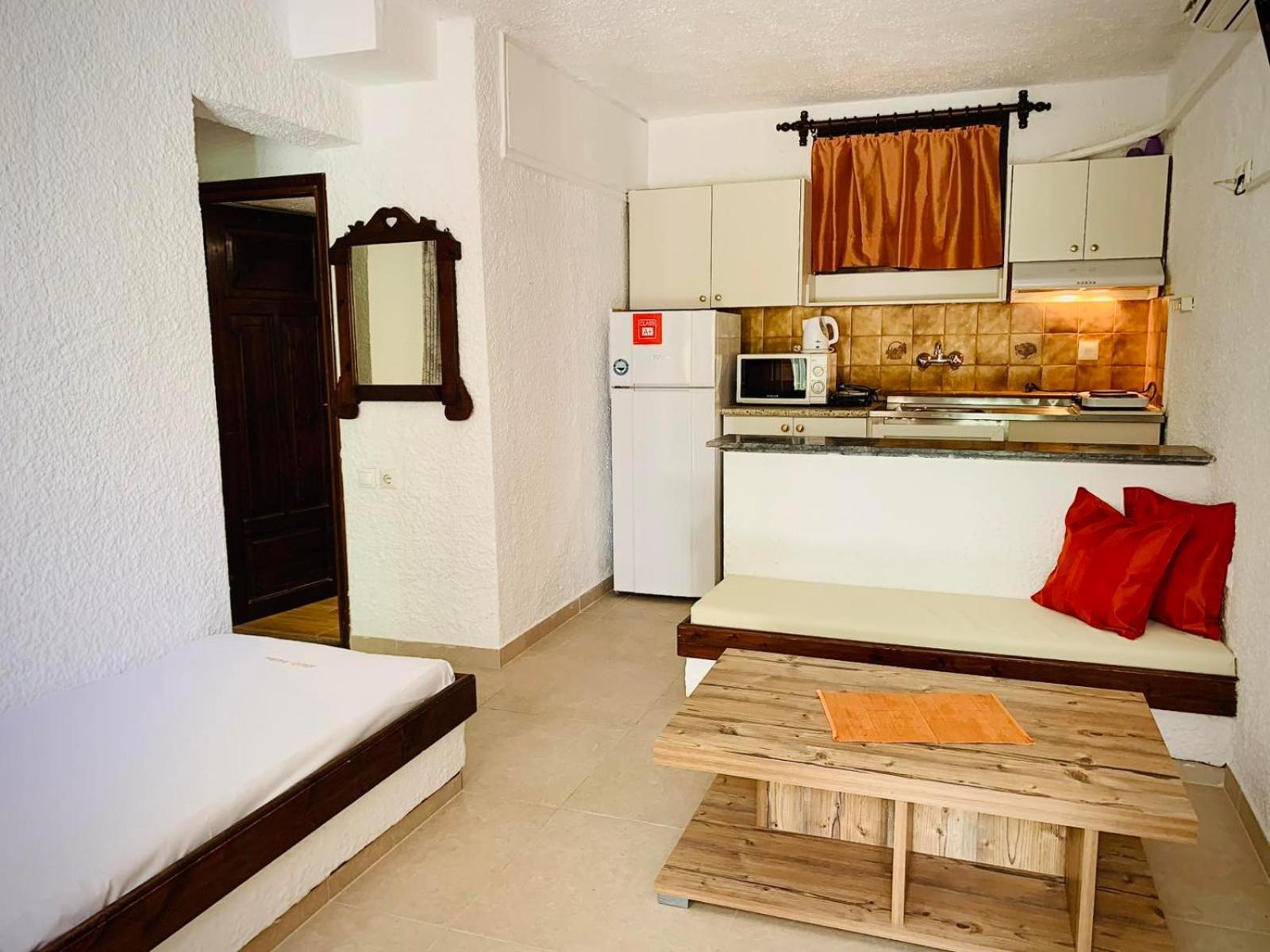 Argo Apartments Nea Poteidaia Bilik gambar